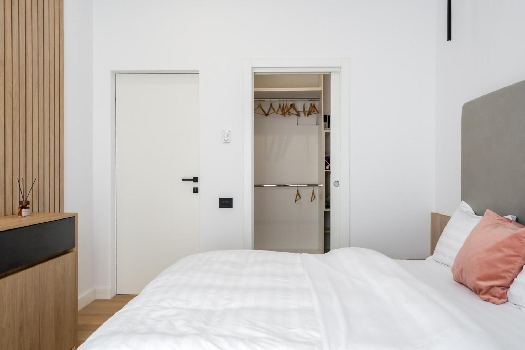 Eden - Elegant Retreat In Rosetti Luxury Leilighet Bucureşti Eksteriør bilde